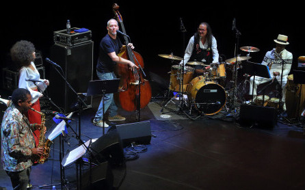 Cohen ritorna al Pomigliano Jazz con la Banda Iroko